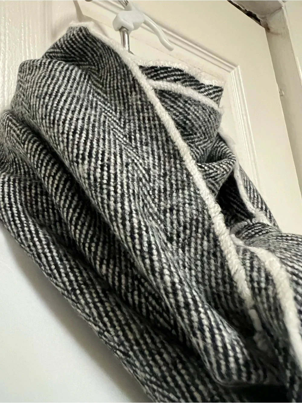 Tacther H. Men's 30 Percent Super Soft Cashmere Scarf